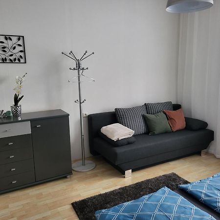 Gemuetliches Wohnen In Frauenkirchen Im Burgenland Apartman Kültér fotó