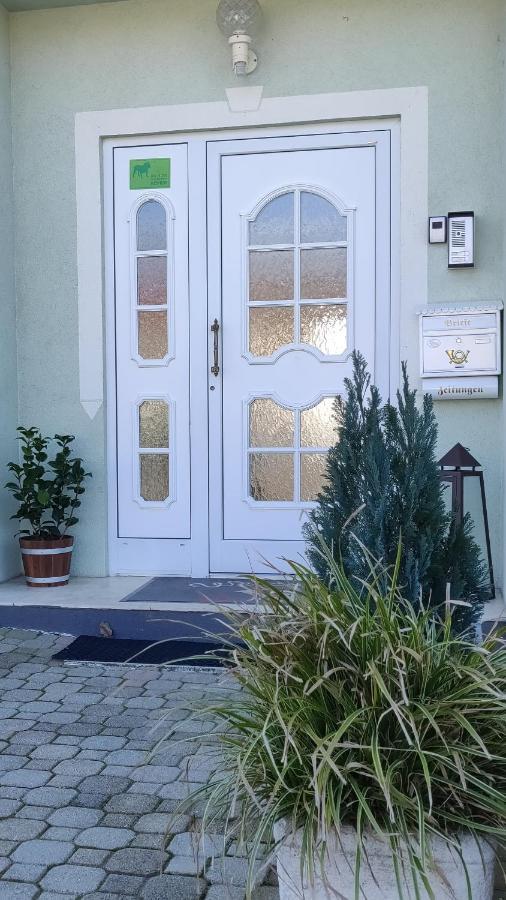 Gemuetliches Wohnen In Frauenkirchen Im Burgenland Apartman Kültér fotó